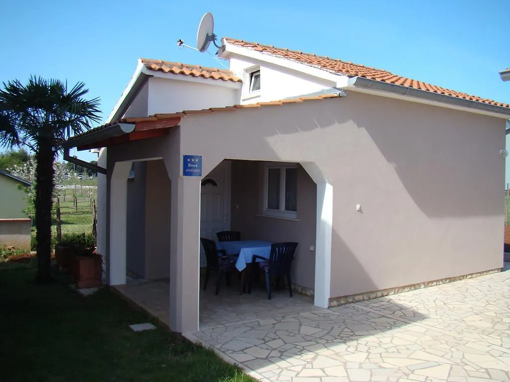 Apartment Rose Pula
